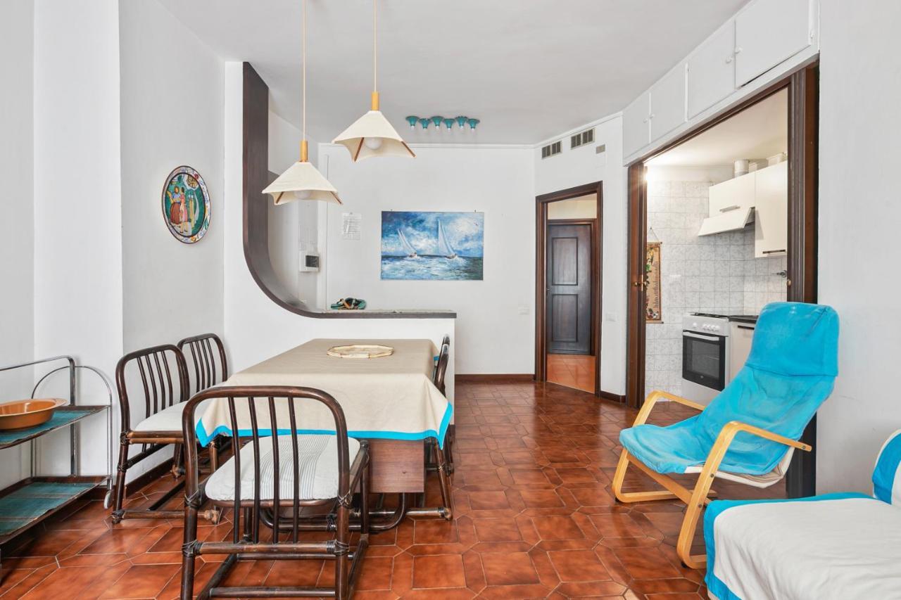 Camogli Bright Apartment With Parking Exterior photo